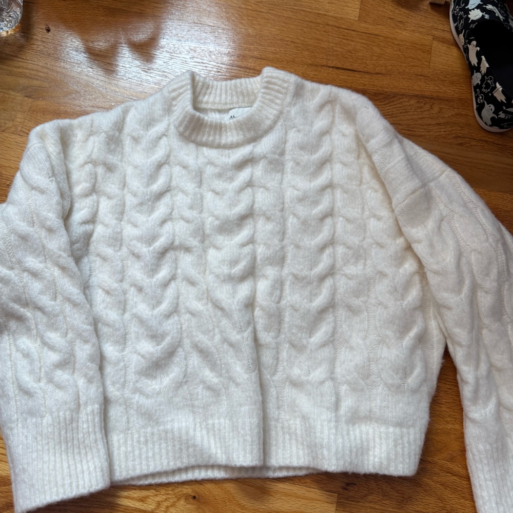 Abercrombie sweater